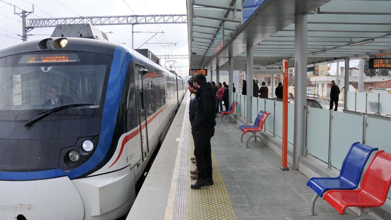 15 Gün sonra Ankara, İstanbul ve İzmir'de toplu taşıma araçları ücretsiz olacak!