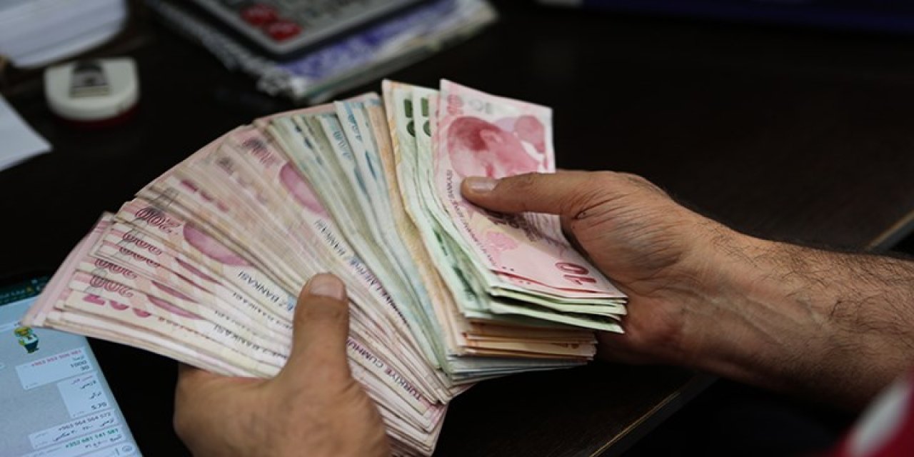 Finansal desteğe ihtiyacı olanlar dikkat! Ayda sadece 338 lira ödeyerek 10 bin lira kredi kullanabilirsiniz!