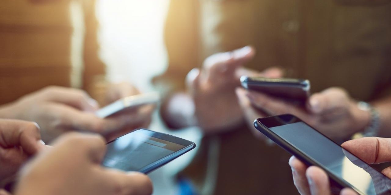 Cep telefon numarası 530,532,533,539 ile başlayanlara kötü haber! Anayasa Mahkemesi bu numaralar için karar verdi...