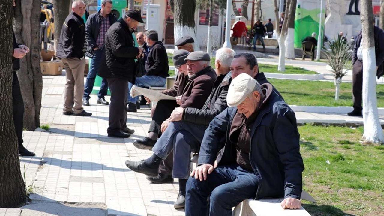 70 Yaş üzeri vatandaşlara duyuru yapıldı: 08.30- 16.30 saatleri arasında…