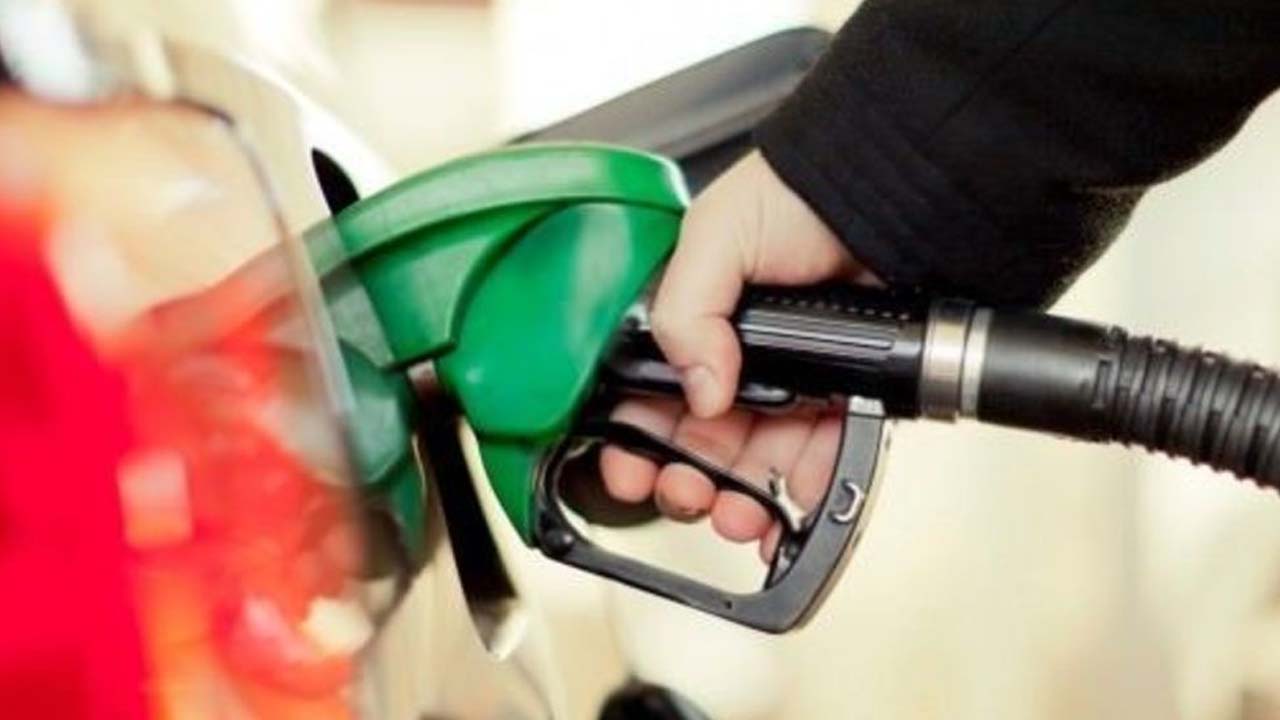 50 TL indirim yapılacak: Akaryakıt satın alan vatandaşlara duyuruldu!