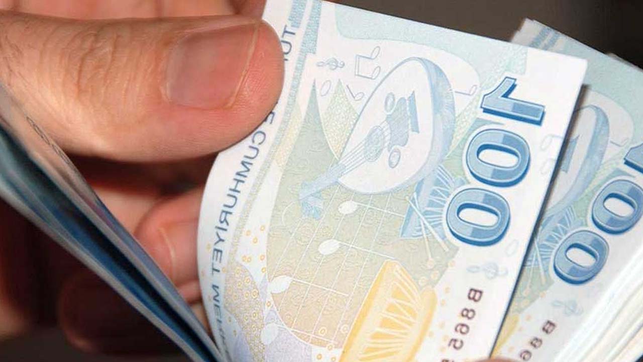 Herkese faizsiz  binlerce TL kredi verilecek: Fazladan geri ödeme yok! Ancak son tarih var