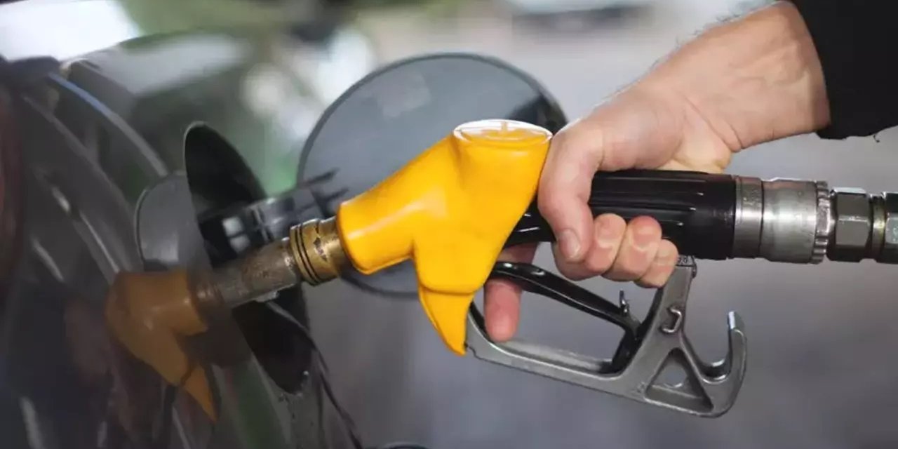 Araç sahipleri dikkat! Benzin ve motorine zam geldi, fiyatlar değişti! 10 Mayıs 2023 Akaryakıt fiyatları