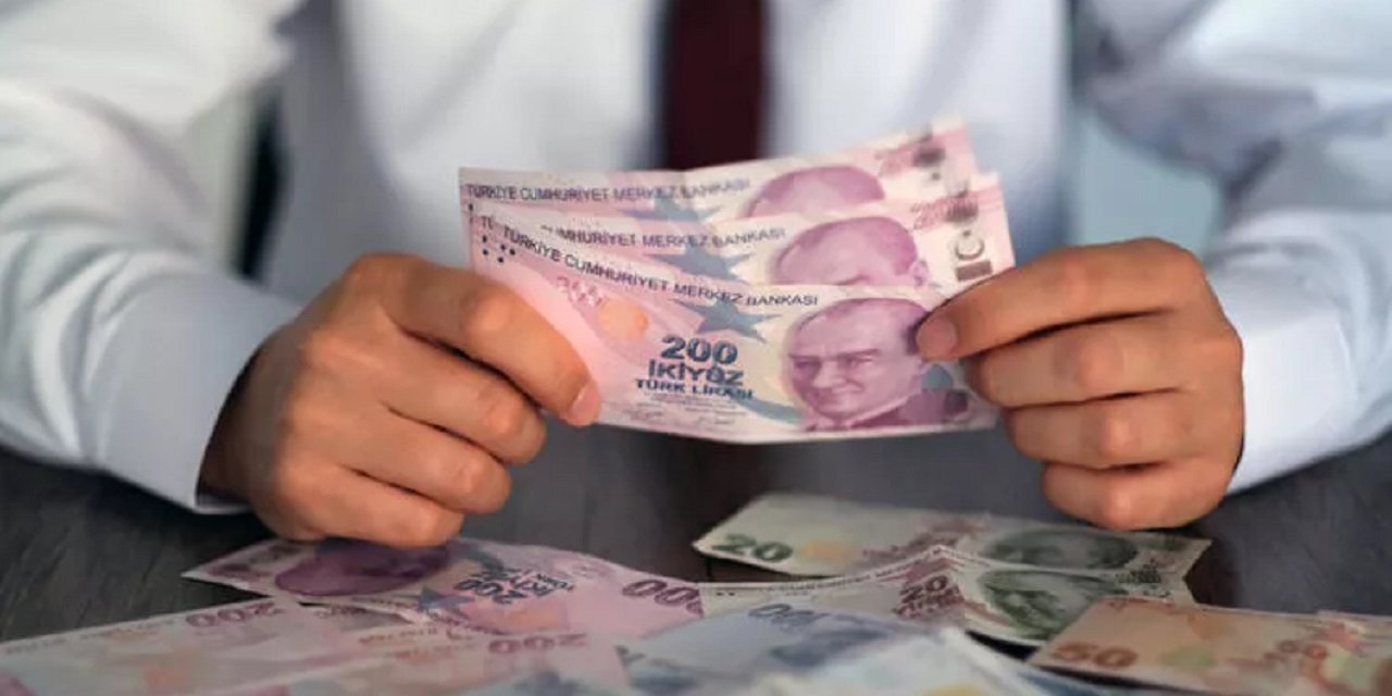 Kamu işçileri zamlı maaşlarını ne zaman alacak? Maaş farkı için beklenen tarih geldi!