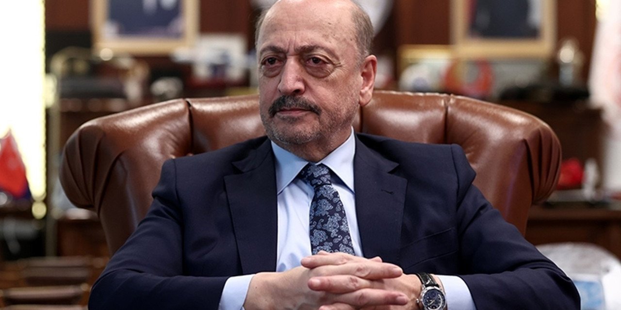 Seyyanen zam bekleyen memurlara Bakan Bilgin’den yanıt: “Çalışmamız hazır, müsterih olun!”