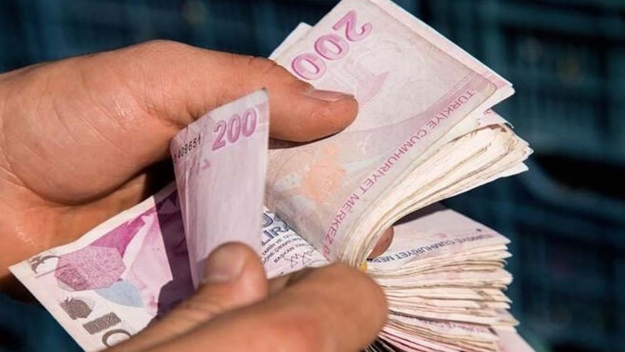 35 Yaş altı olanlar: 50 Bin TL verilecek! İstanbul Büyükşehir Belediyesi duyurdu!