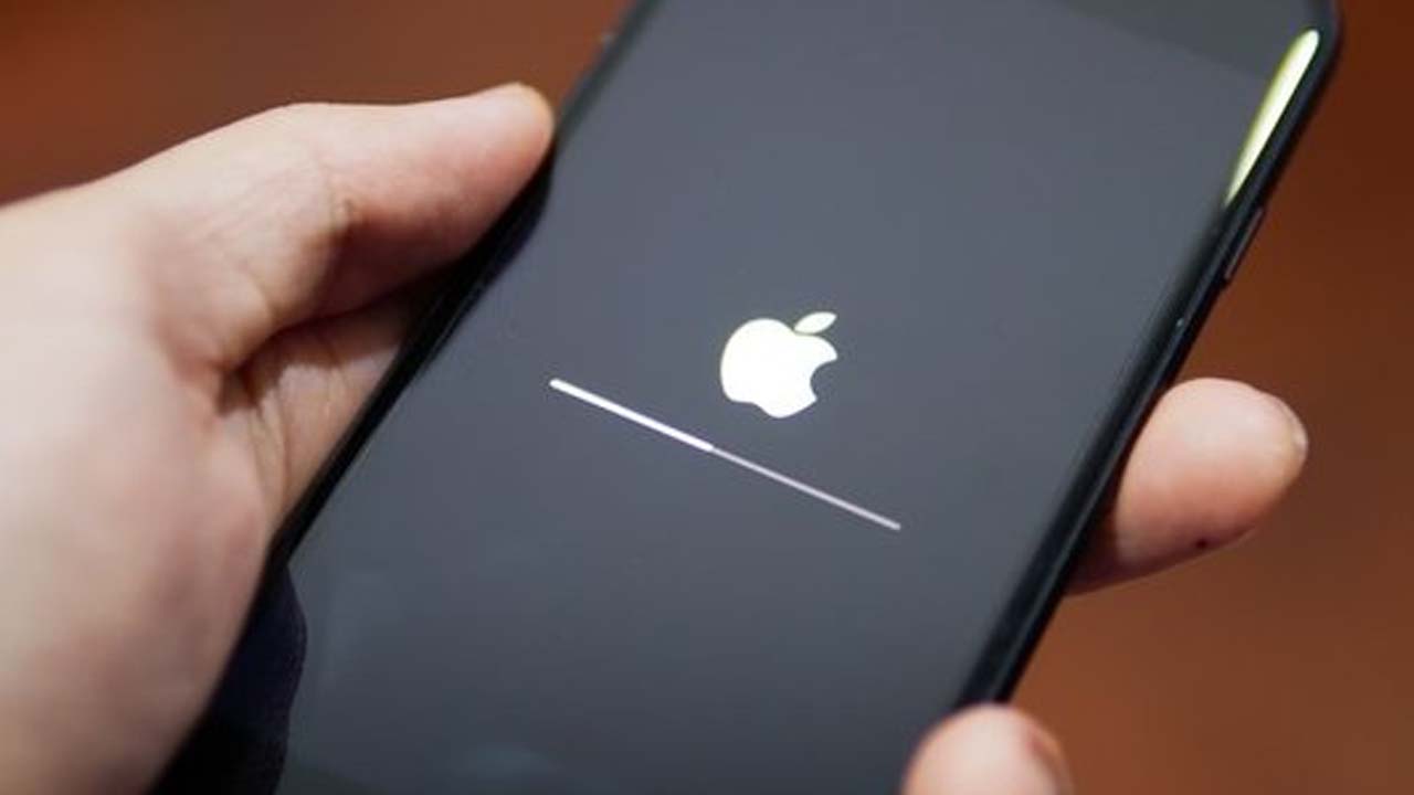 Artık 63 Bin 999 TL’ye satılacak: iPhone telefon almak isteyenlere kötü haber geldi!