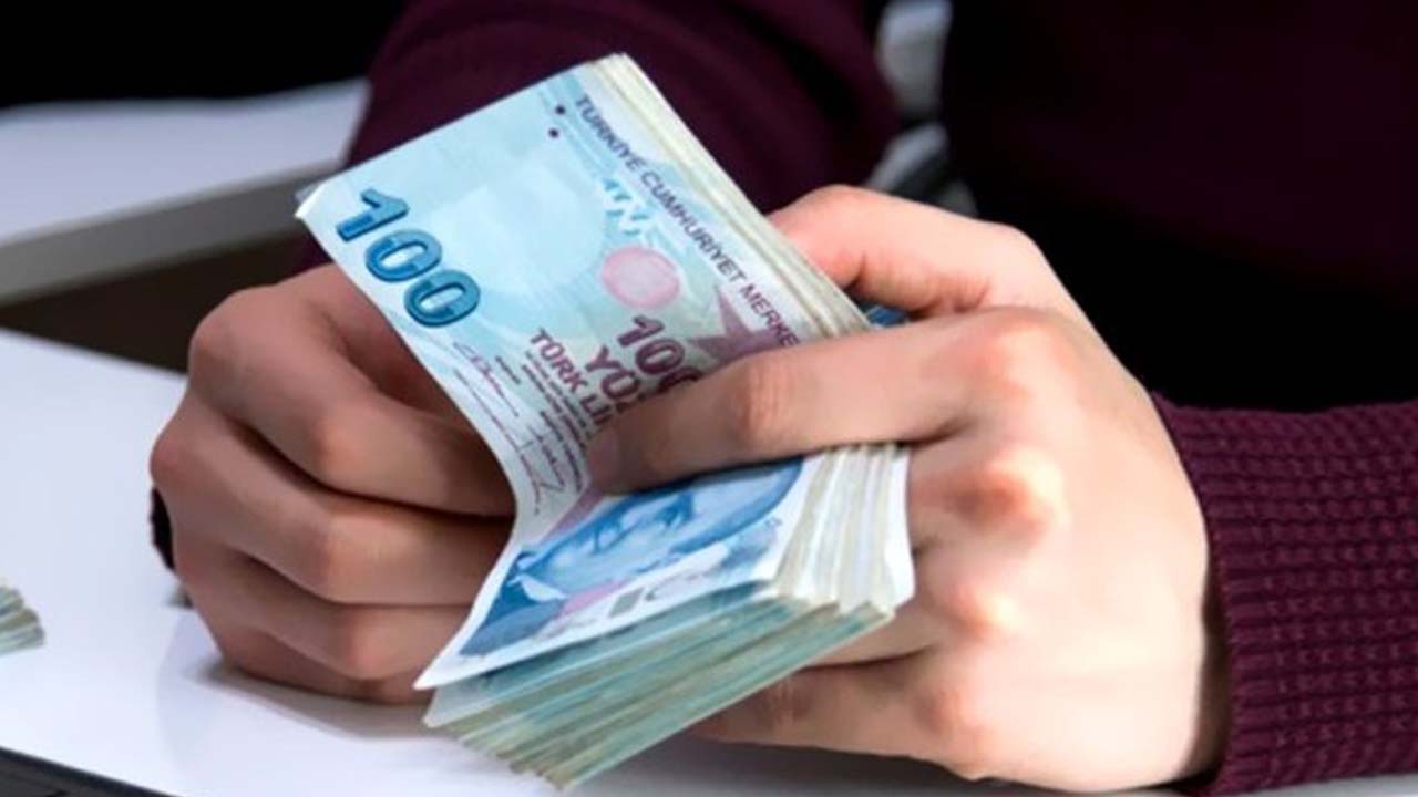 2 Bin TL 37 gün içinde tüm emeklilerin hesabına yatacak: SGK, Bağ-Kur, Emekli Sandığı emeklileri için açıklandı!