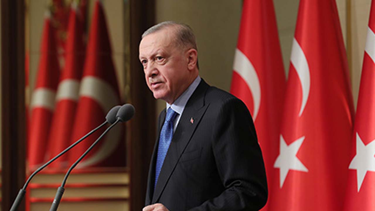 Cumhurbaşkanı Erdoğan kredi alanlara güzel haberi verdi: Alınan kredilerin tamamı…