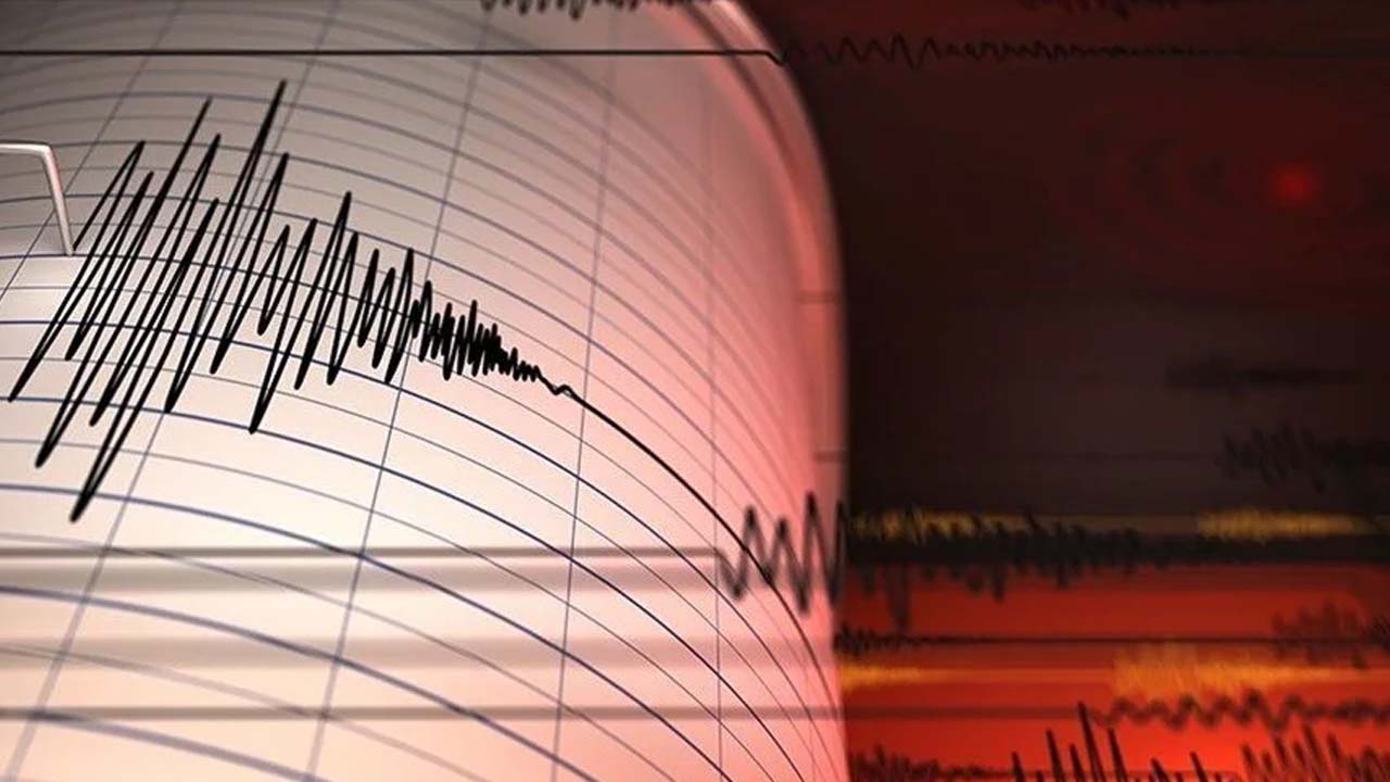 24 Saat geçmeden 4’ler mertebesinde 3 deprem oldu: Prof. Dr. Naci Görür uyardı!