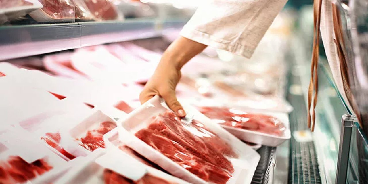 Markete gidenler ŞOKTA! Kıyma ve kuşbaşı etiketlerini 400 TL ve 500 TL görenler şaşkın Bayrama sayılı gün kala ZAM üstüne ZAM