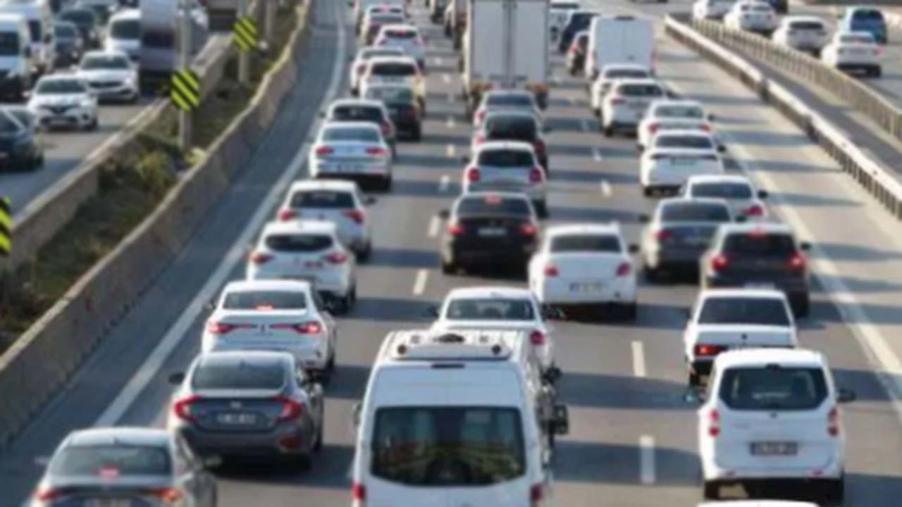 2 Yılda bir yaptırmanız gerekiyor: Tüm araç sahiplerine sosyal medyadan duyuruldu!