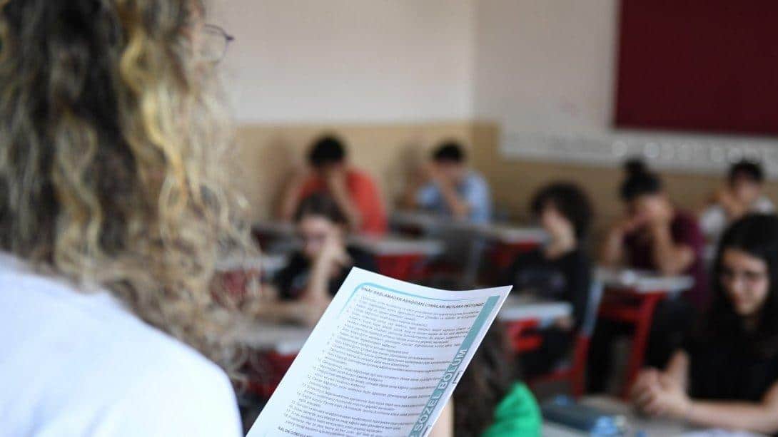 Pazar günü LGS’ye katılacak olanlar: MEB açıkladı! Bunlara uymalısınız!
