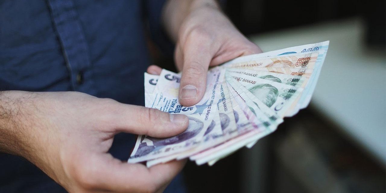 Bakanlık 65 yaş üstü emekli olmayan vatandaşlara 2.605 TL ödeme yapacak!