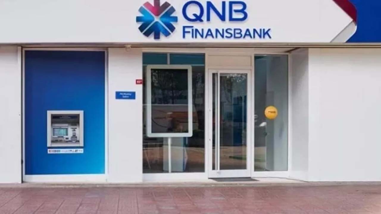 QNB Finansbank Babalar Günü duyurusu yaptı: 300 TL hediye edilecek!  BABA yazıp SMS gönderenler…