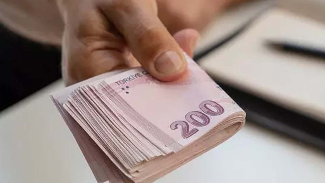 7-24 Başvuru yapılabilir, 10 Bin TL verilecek: Kamu bankası açıkladı! Almak isteyenlerin bunları bilmesi gerekiyor!