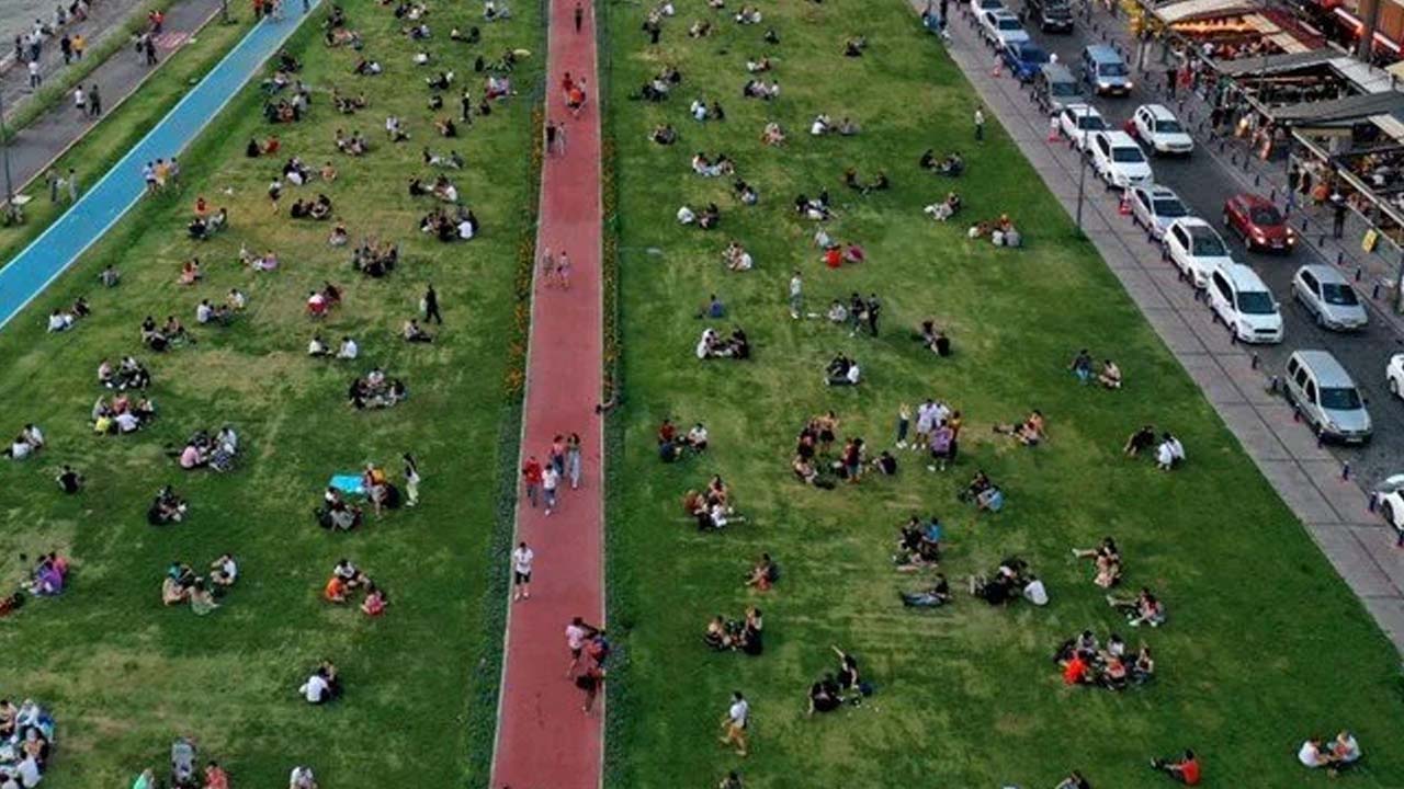 12.00 ile 20.00 Saatleri arasında dışarı çıkmayın: İzmir’de olanlar için Valilik duyuru yaptı!