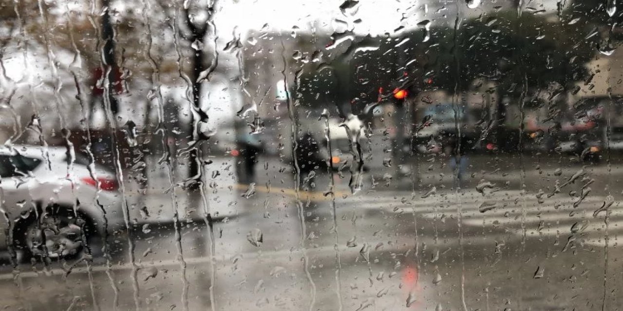 Meteoroloji'den 26 ile sağanak uyarısı! Kış bir türlü bitmedi: İzmir, İstanbul, Ankara, Konya, Samsun, Nevşehir, Manisa ve bu il