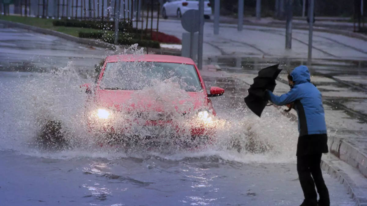 Bugün ve yarın dışarı çıkacaklara UYARI! İstanbul, İzmir başta havanın dengesi değişti: SEL, YILDIRIM DÜŞMESİ, ŞİDDETLİ SAĞANAK