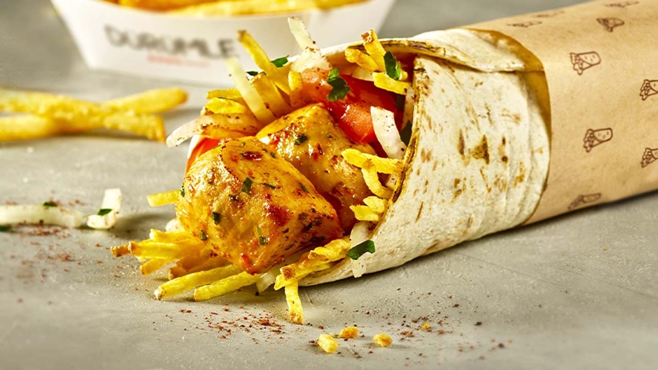 Dürüm yiyen vatandaşlar: Türk Telekom hat, internet ve ev telefonu abonelerine duyuru yapıldı!