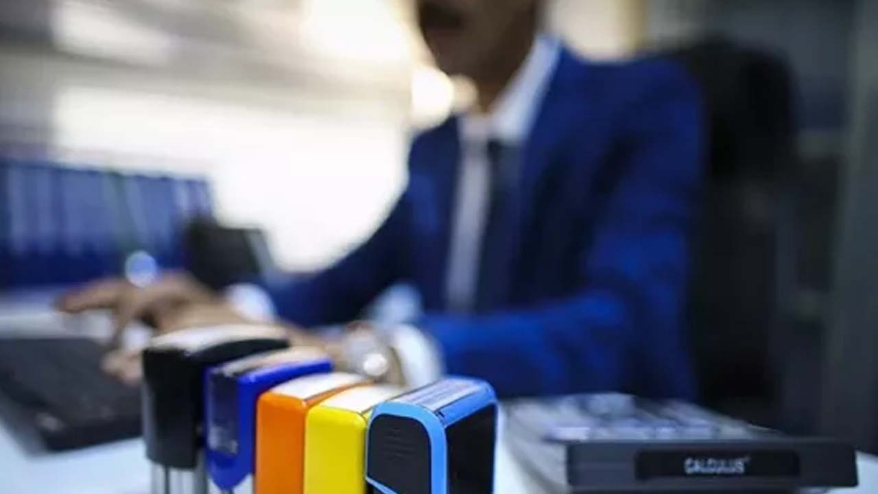 İstanbul’da sözleşmeli personel alımı yapılacak: Başvuruları kaçırmayın! Mühendis, büro personeli, diyetisyen, sağlık teknikeri,