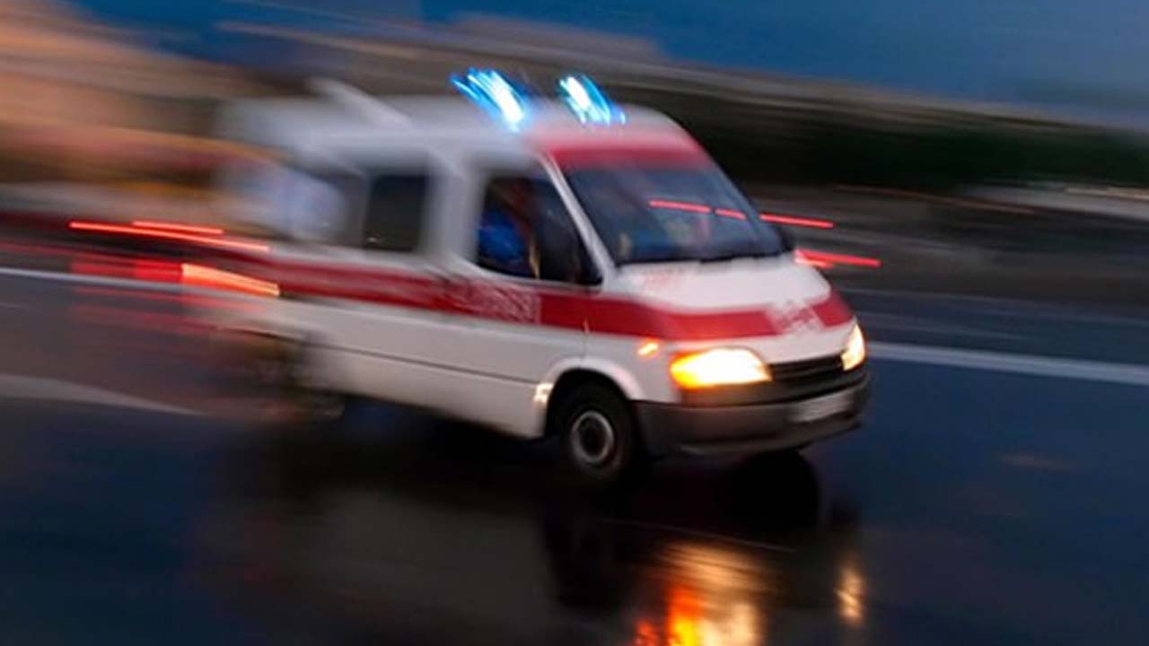 İzmir’de uçak düştü! Yaralananlar var