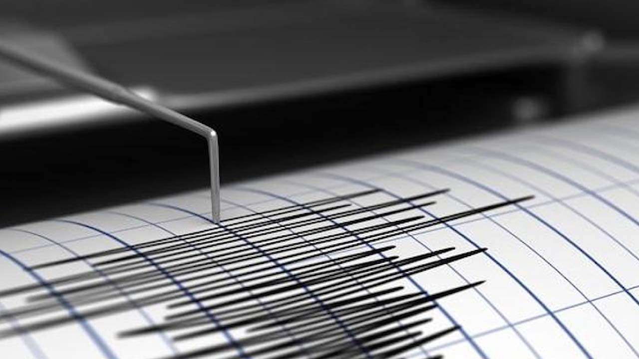 Bayramın 3. Gününde deprem oldu mu? Kandilli Rasathanesi duyurdu! 4.1 Büyüklüğünde…
