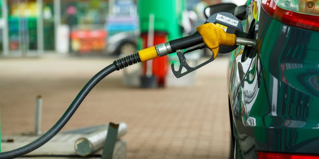 Araç depolarını doldurmanın tam zamanı! Akaryakıta dev zam haberi geldi!