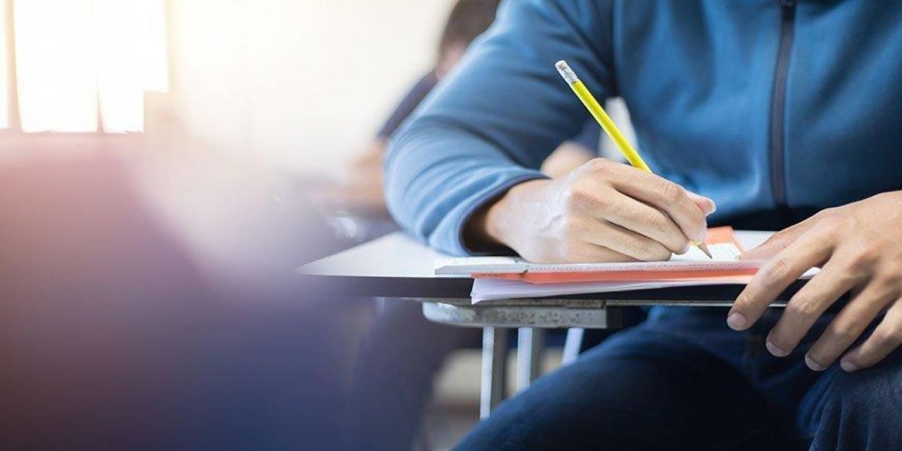 Yapılan yeni düzenleme öğrenci bursları için oldu! öğrenci burslarına da zam geldi!