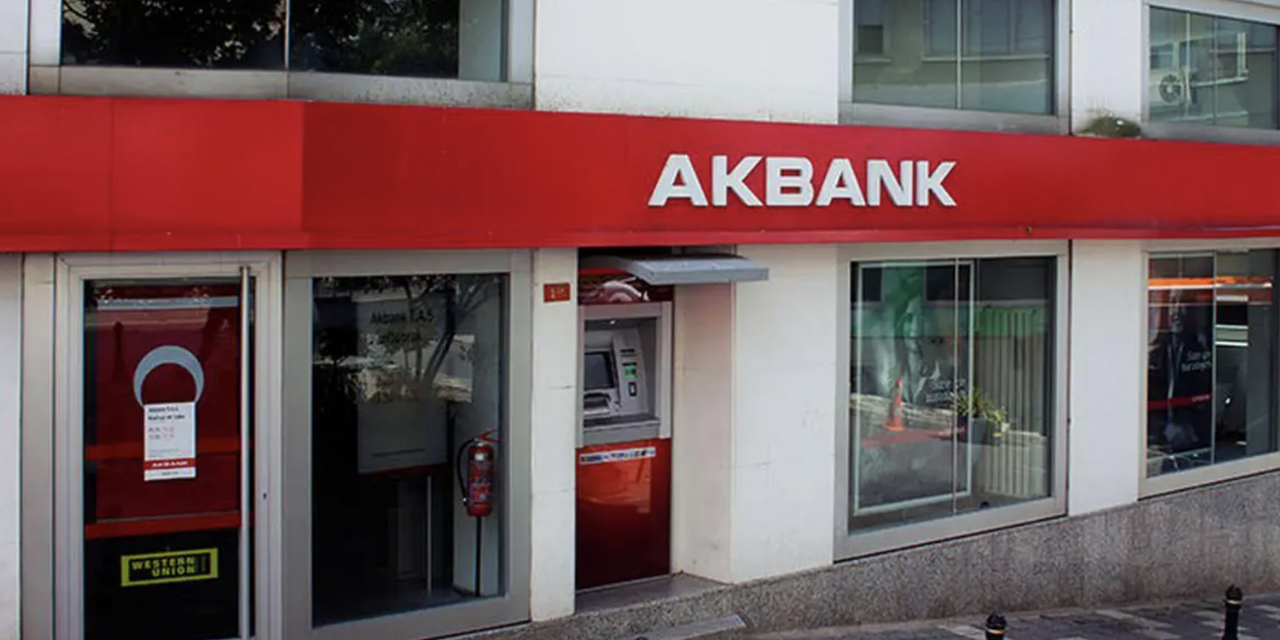 Akbank’a referans olan müşterileri yaşadı! 7.000 TL’ye kadar olan ödülü almak çok kolay!