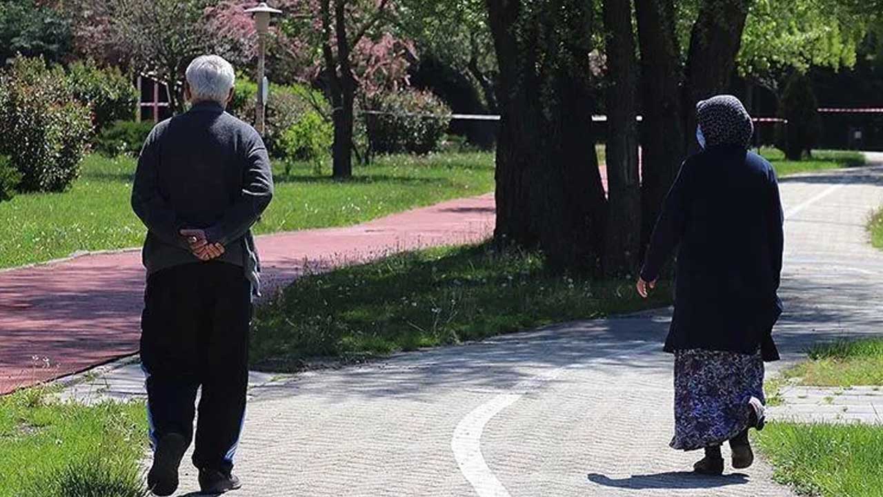 Kayseri, Ankara, İzmir, İstanbul, Muğla ve bu illerde yaşayan: 65 yaş üstü vatandaş için açıklandı! 11- 16 saatleri arasında...