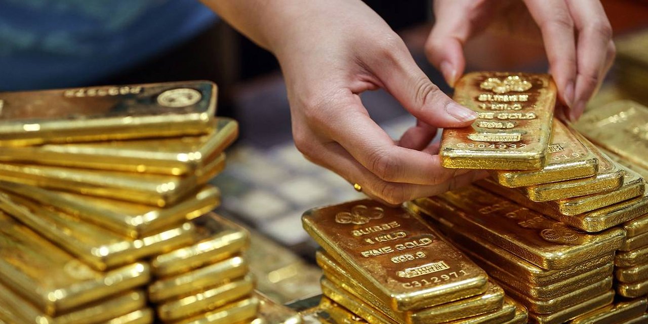 Altın yatırımcıları için son günler! O tarihten sonra gram altın 2000 TL olacak!