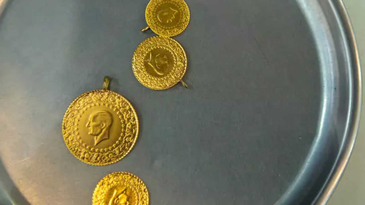 Evinde, bankasında gram, çeyrek yarın altın olan vatandaşlar dikkat: 15 Temmuz’da altın…