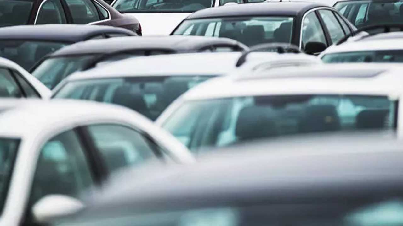 Araba almak isteyenlere kredi duyurusu yapıldı: Ağustos ayına kadar geçerli olacak!