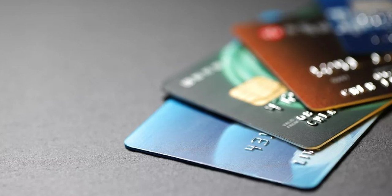 Kart borcu olanlar dikkat! Tüketici kredilerindeki BSMV oranı yükseltildi!