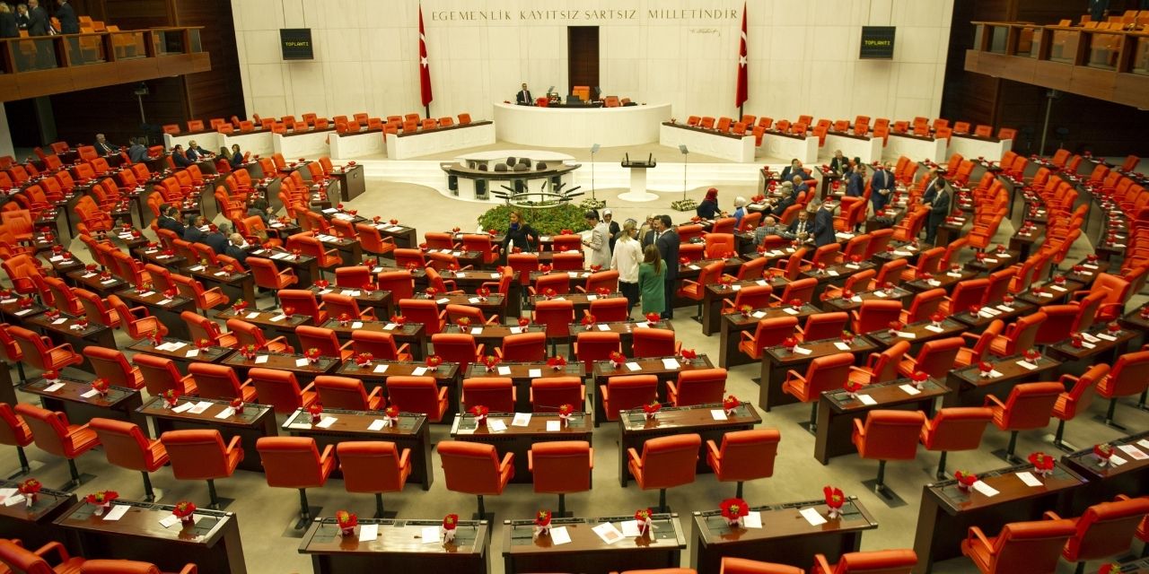 Ek Bütçe Kanun Teklifi kabul edildi: Meclis 1 Ekim tarihine kadar tatile girdi!