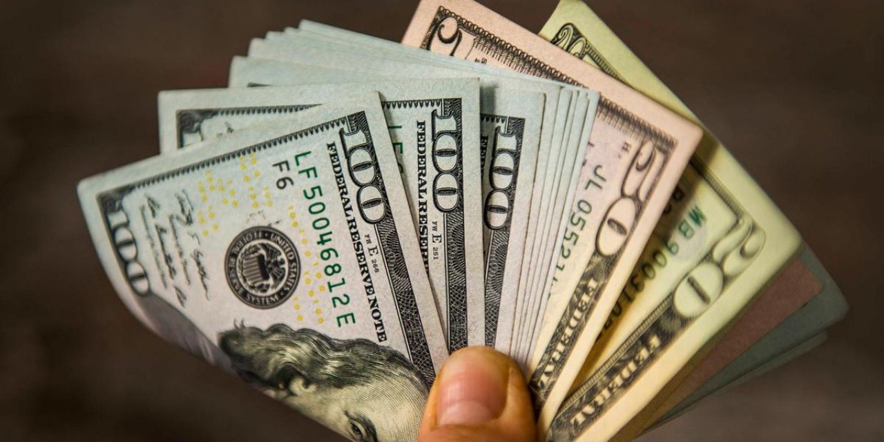 Ünlü ekonomist Selçuk Geçer dolar hakkında uyarılar yaptı! Doların o seviyelere gelmesi an meselesi…