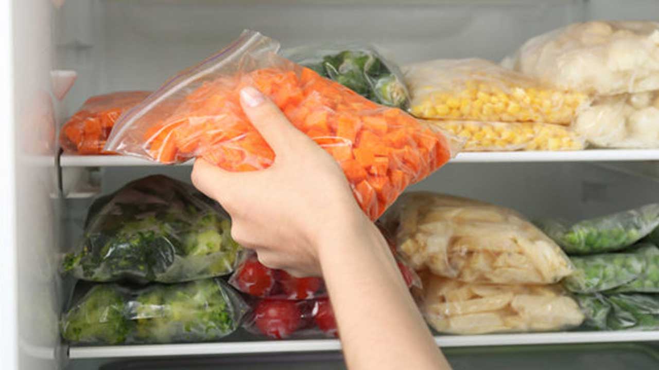 O yiyecekleri sakın açıkta bekletmeyin: Sağlık Bakanlığı Türkiye’deki tüm vatandaşlara duyurdu!