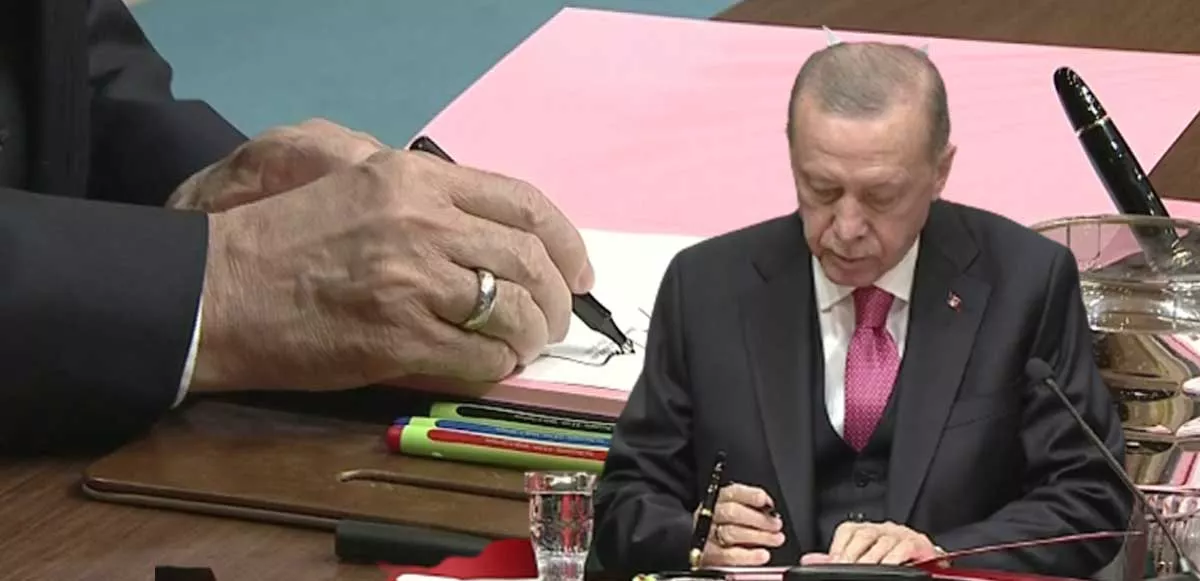 Cumhurbaşkanı Kararı Resmi Gazete'de yayımlandı! 4 AY SÜRE verildi: Adıyaman, Hatay, Maraş, Malatya ve bu iller için...