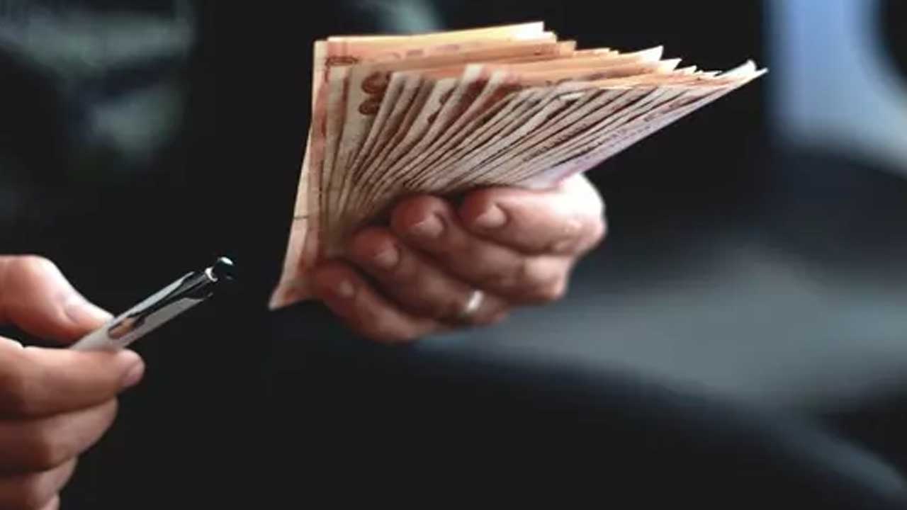 Yarın ATM’den kontrol edebilirsiniz: Emeklilere ödeme yapılacak!