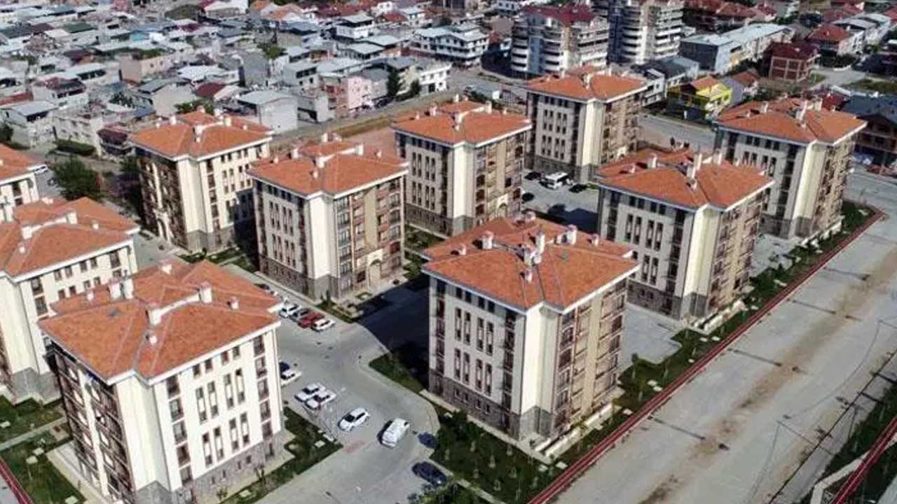 Ankaralılara bin 842 TL taksit ile konut müjdesi verildi! TOKİ kura ev satacak: 2 Hafta sonra başvurular başlayacak!