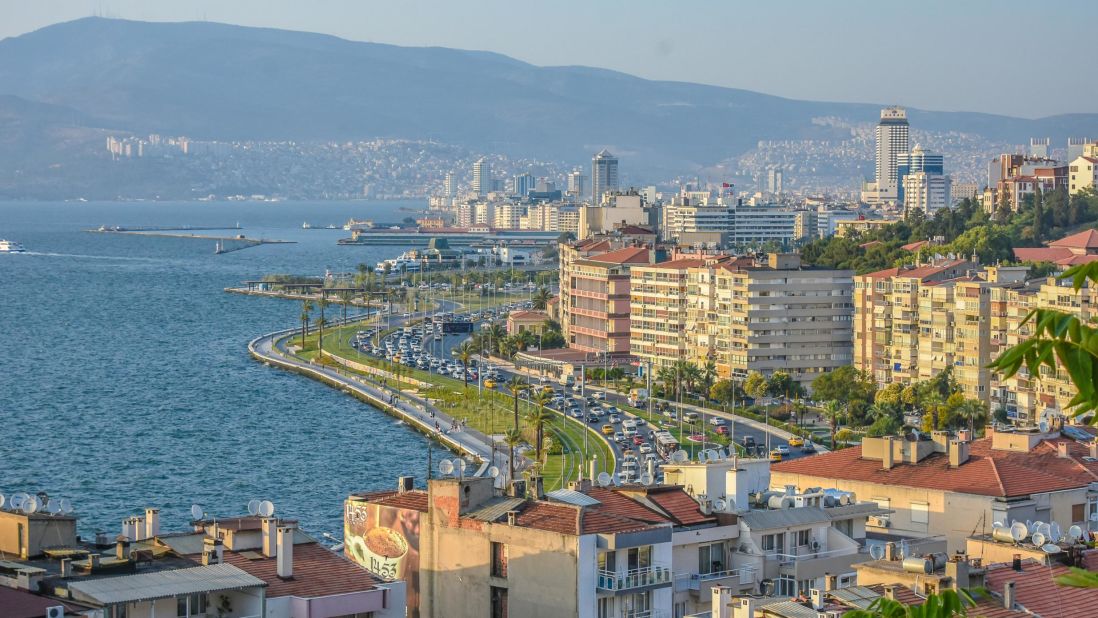 İzmir'in 30 ilçesinin tamamı için BUGÜN harekete geçildi! Nüfusun tamamını ilgilendiriyor herkes bu ödemeyi yapmak zorunda...