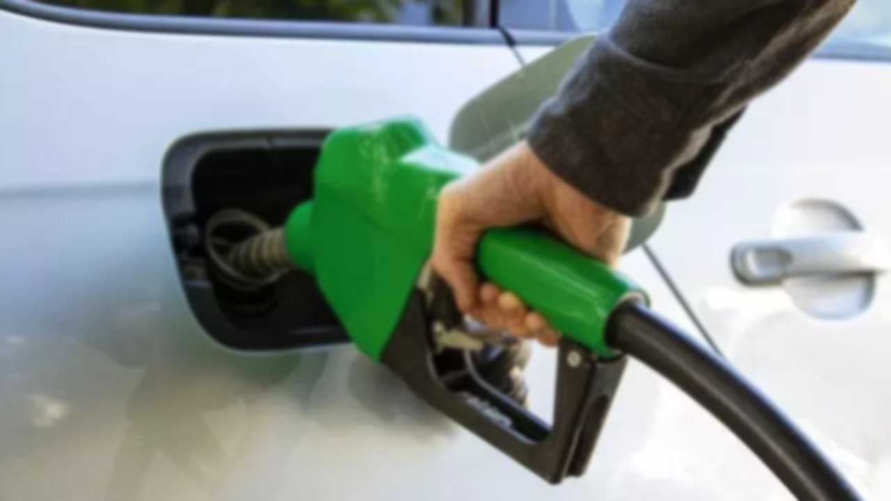 OPET’te 100 TL indirim duyurusu yapıldı: Akaryakıt satın alacak vatandaşlar dikkat!