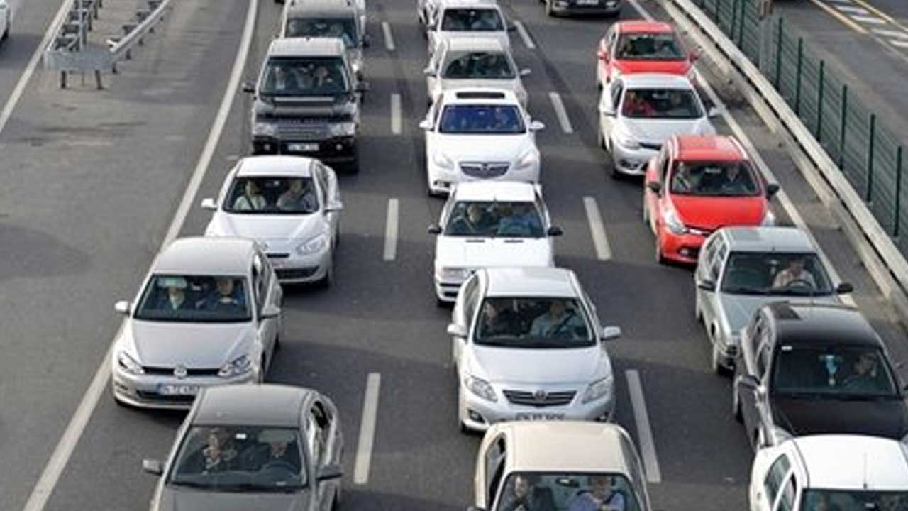 Araç muayenesinde yaz lastiği veya kış lastiği kontrolü açıklaması yapıldı: Arabası olan herkesi ilgilendiriyor!