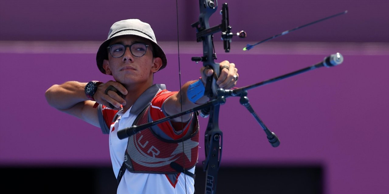 Mete Gazoz ülkesinin göğsünü kabarttı! Dünya şampiyonu olan Mete Gazoz’u Cumhurbaşkanı bizzat tebrik etti!