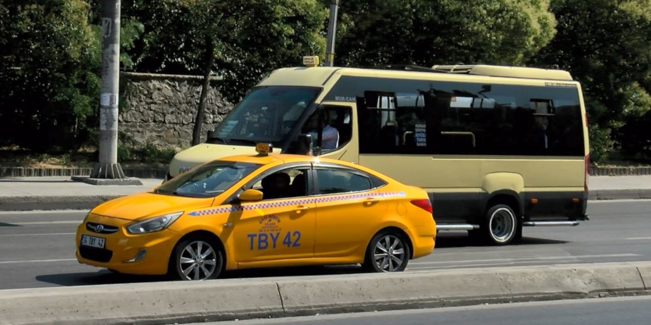 İstanbul için toplanan UKOME’den %51.52 zam çıktı! Taksiciler kararı reddederek kendi zammımızı kendimiz yapacağız dedi!