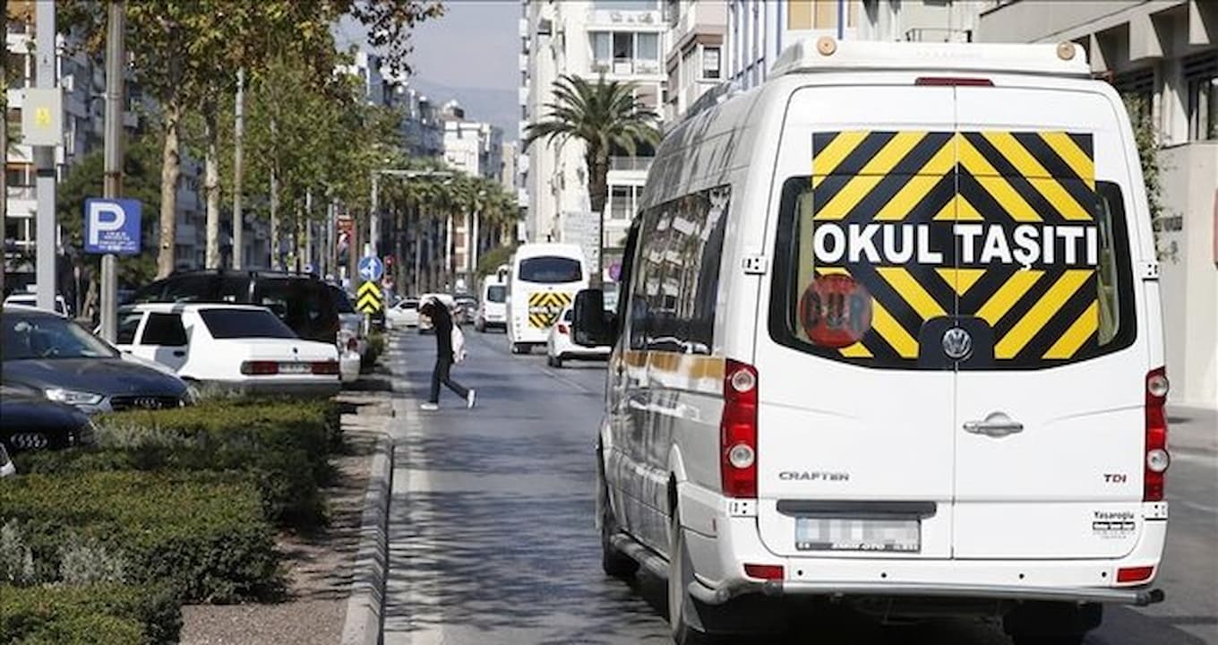 İstanbul’da Okul Servis Ücretlerine Zam Şoku!