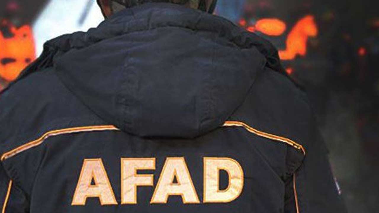 AFAD’tan Hatay açıklaması: İnşaat çöktü! Yaralılar var!