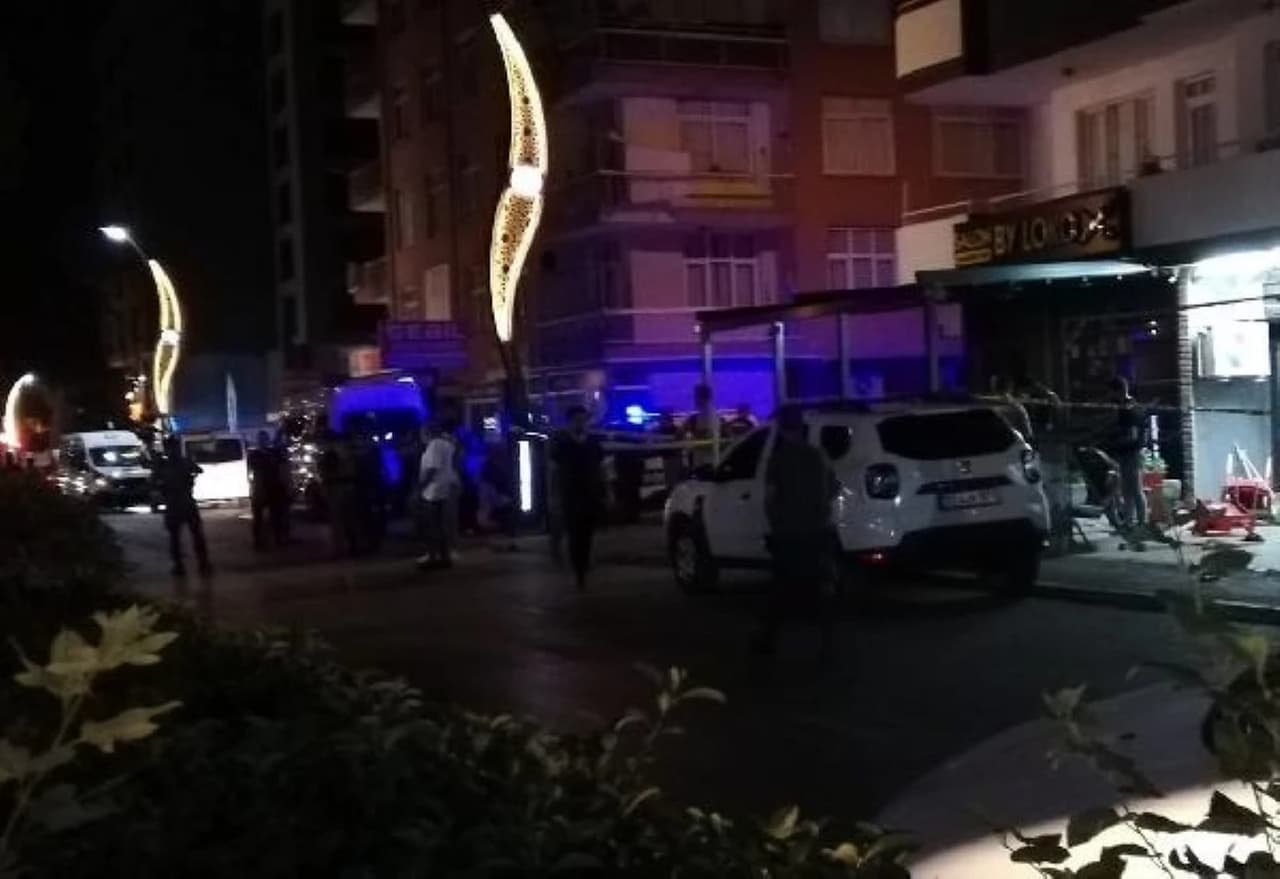 Tarsus’ta kanlı kavga: 1 ölü, 12 yaralı