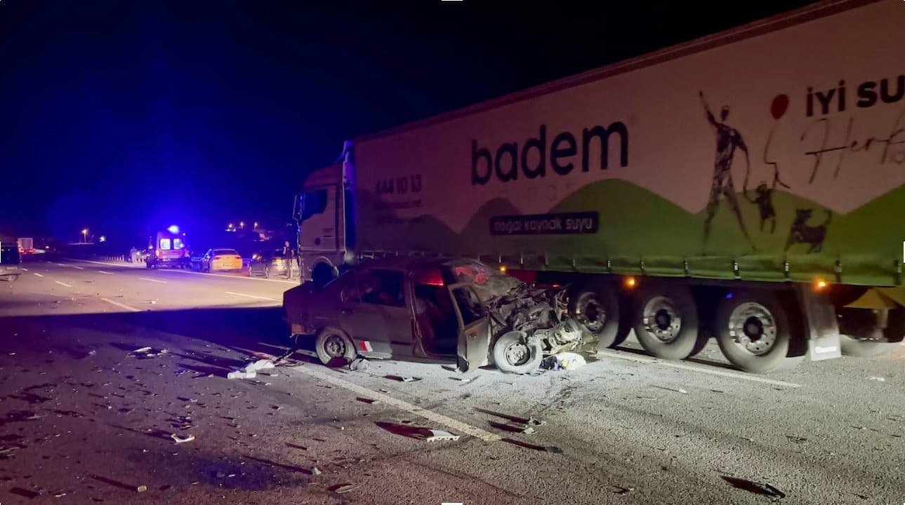 Aksaray’da Zincirleme Kaza: 2 Ölü, 9 Yaralı